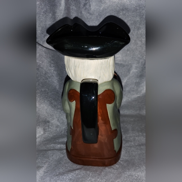 Royal Doulton Toby Mug Pitcher "Happy John" EUC $28 - Picture 6 of 7